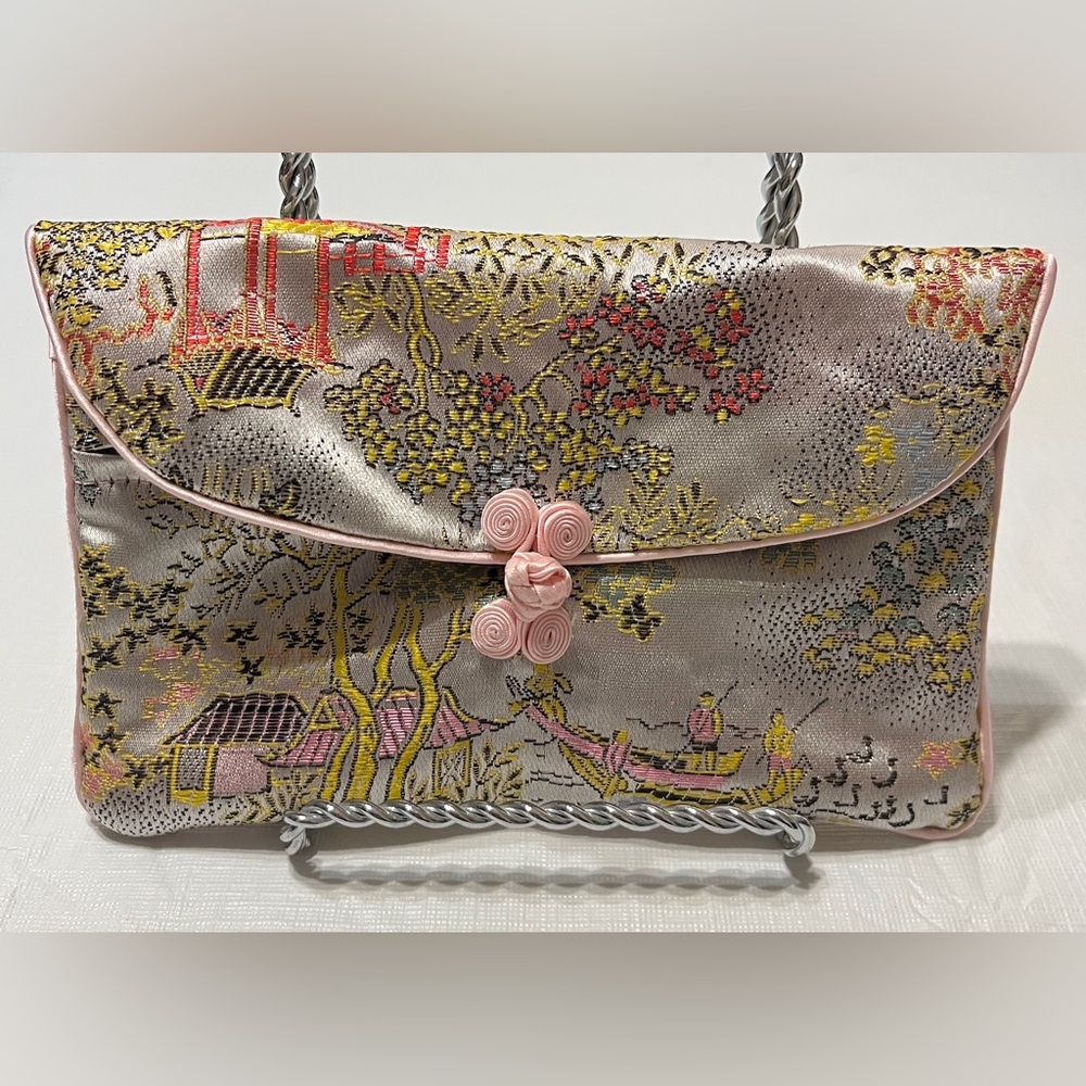 New! Beautiful Japanese purse, bag , tissue and mirror set - Picture 2 of 7